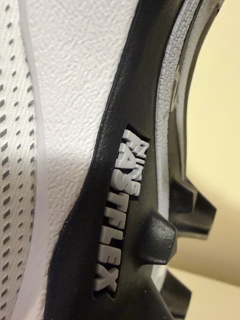 Nike Vapor Edge Fastflex Cleats White/Black – New with Tags
